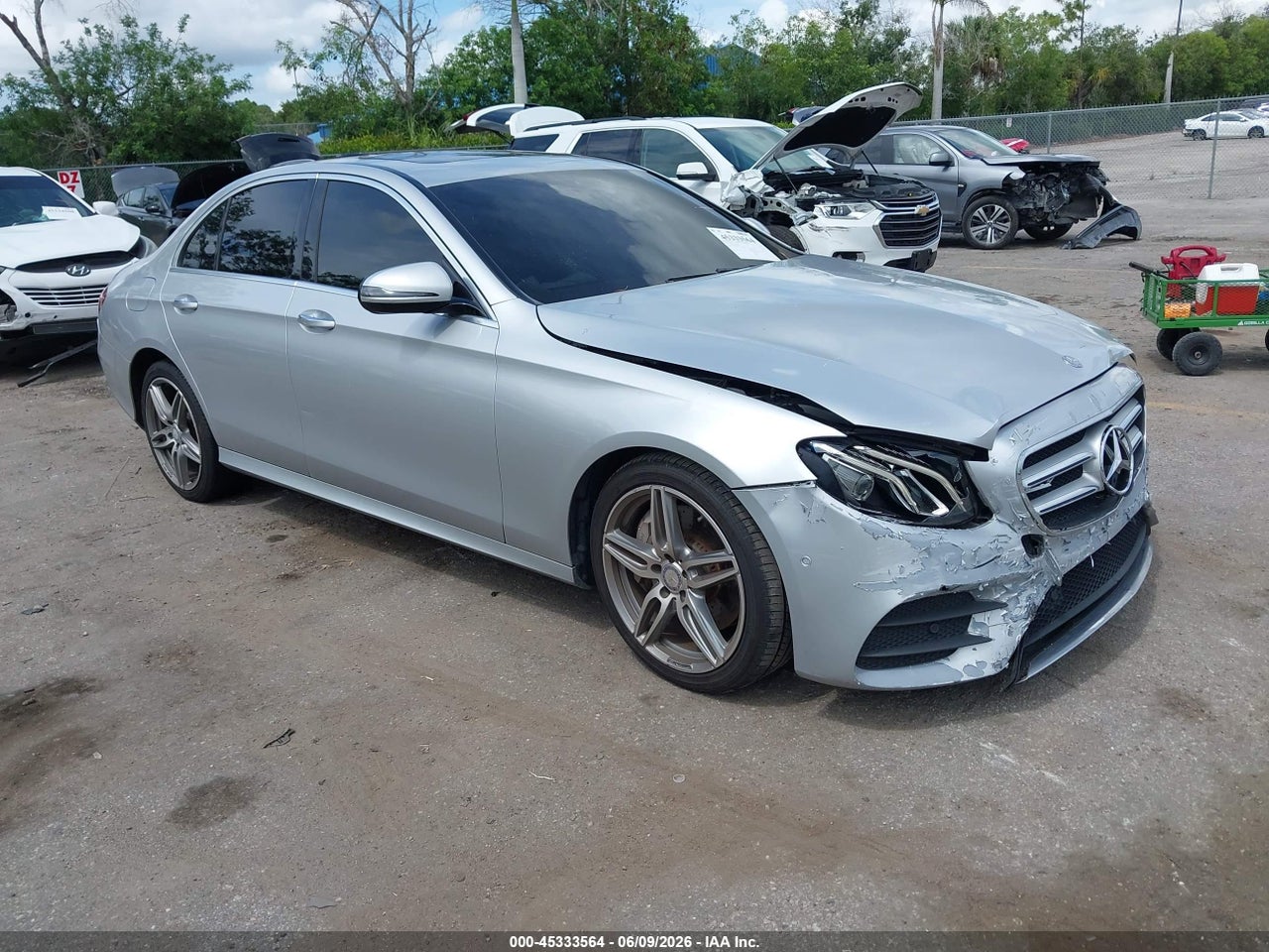 WDDZF4JB0HA****** · 2017 MERCEDES-BENZ E 300