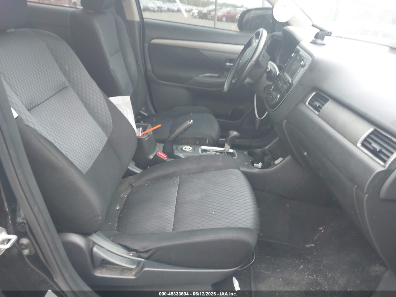 2014 MITSUBISHI OUTLANDER SE · 5/11