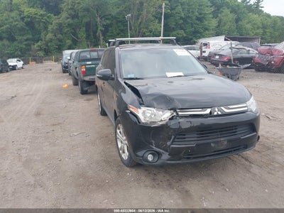 2014 MITSUBISHI OUTLANDER SE