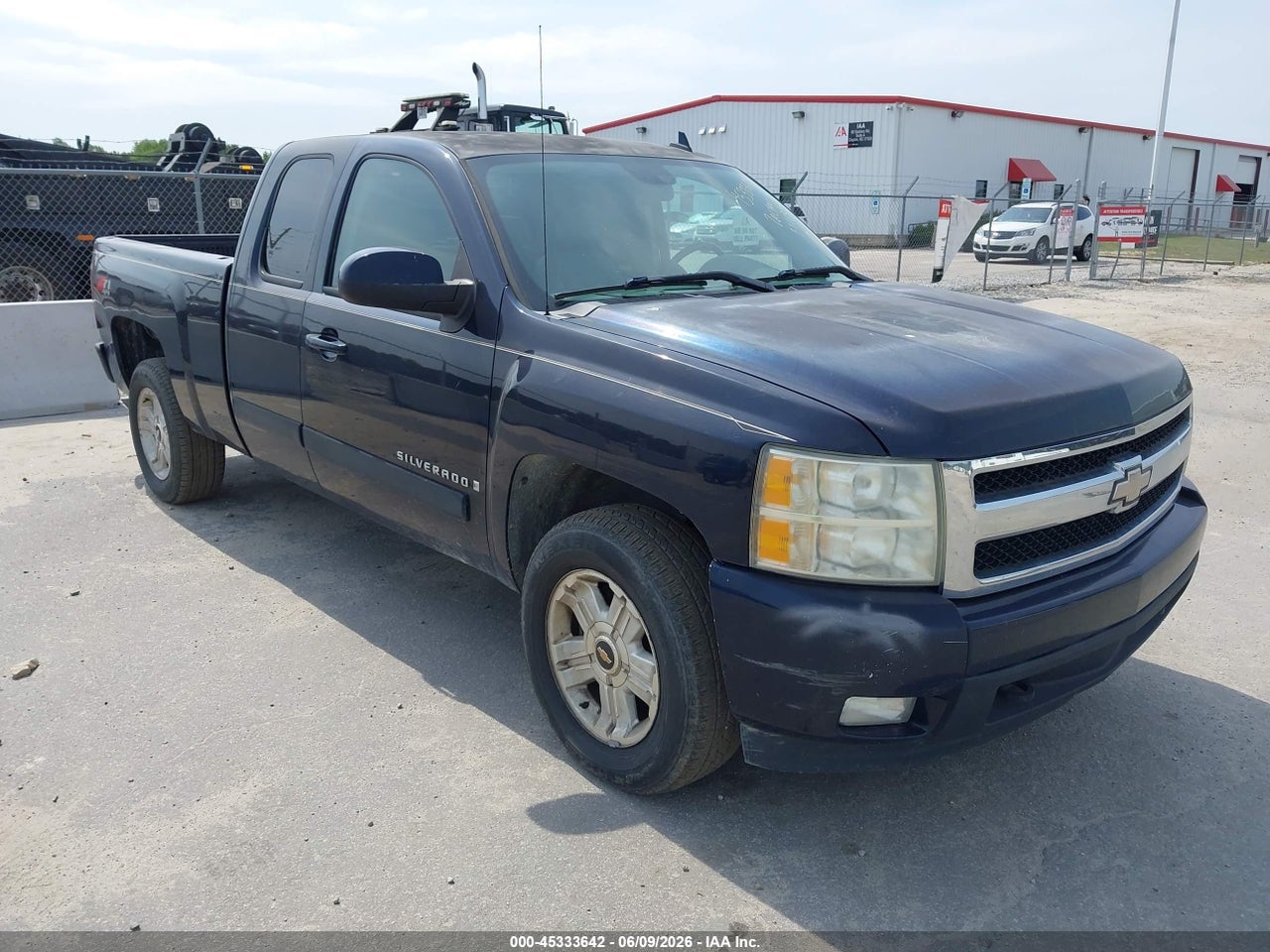 1GCEK19057E****** · 2007 CHEVROLET SILVERADO 1500 LTZ
