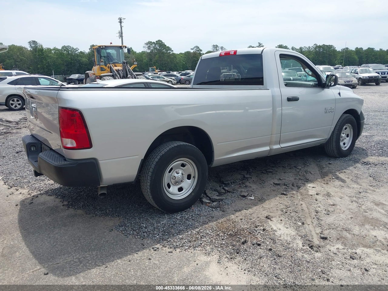 2017 RAM 1500 TRADESMAN  4X2 8' BOX · 4/11