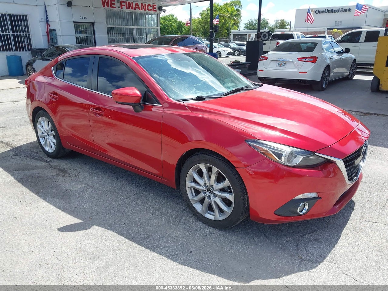 JM1BM1W38F1****** · 2015 MAZDA MAZDA3 S GRAND TOURING