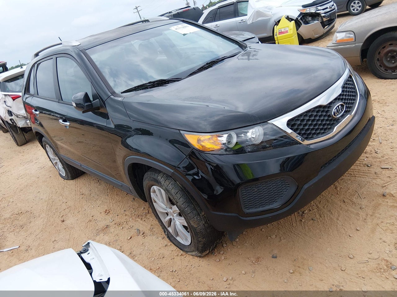 5XYKT4A21BG****** · 2011 KIA SORENTO LX V6