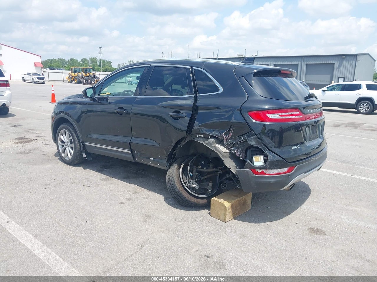 2015 LINCOLN MKC · 3/11