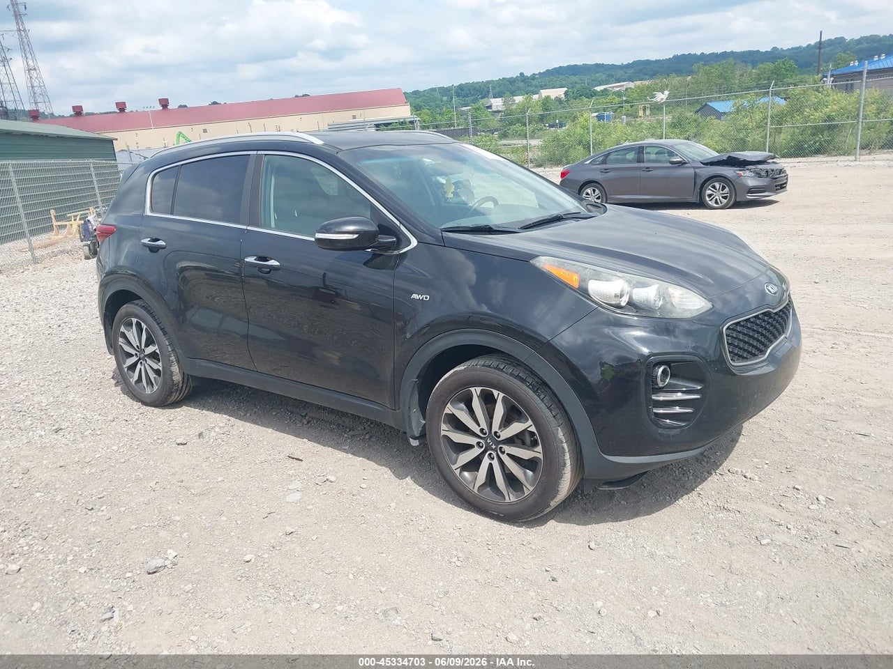 KNDPNCAC7J7****** · 2018 KIA SPORTAGE EX