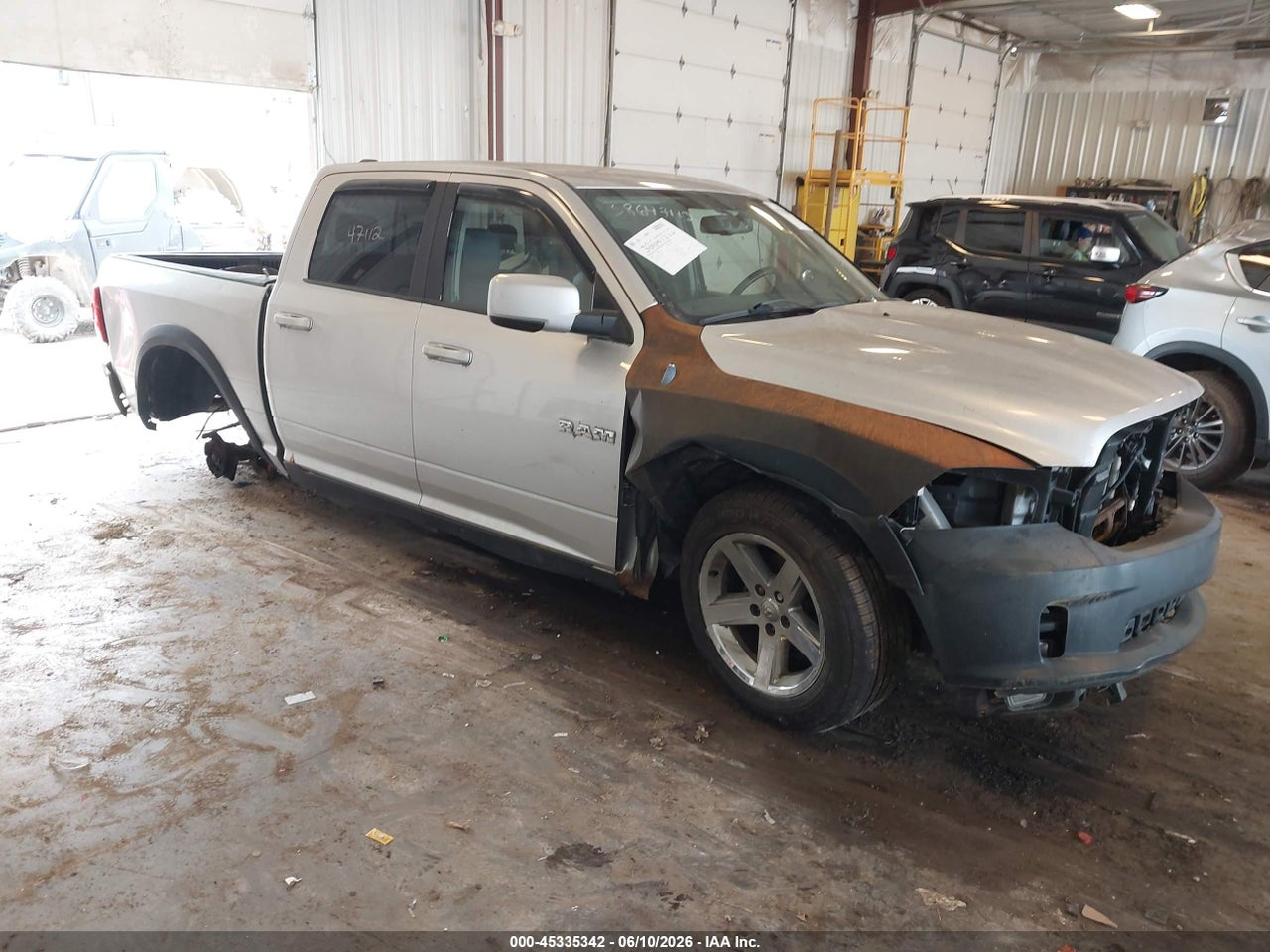 1D3HV13T59S****** · 2009 DODGE RAM 1500 SLT/SPORT/TRX