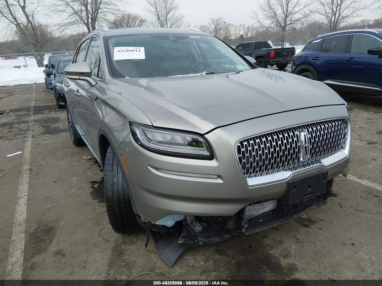 2023 LINCOLN NAUTILUS STANDARD