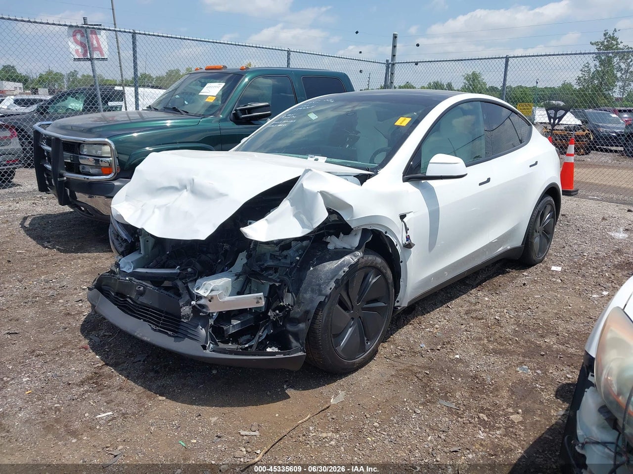 2026 TESLA MODEL Y ALL-WHEEL DRIVE/LONG RANGE LAUNCH SERIES/PREMIUM ALL-WHEEL DRIVE · 2/9