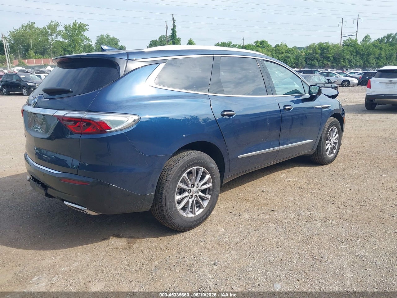 2024 BUICK ENCLAVE ESSENCE AWD · 4/11