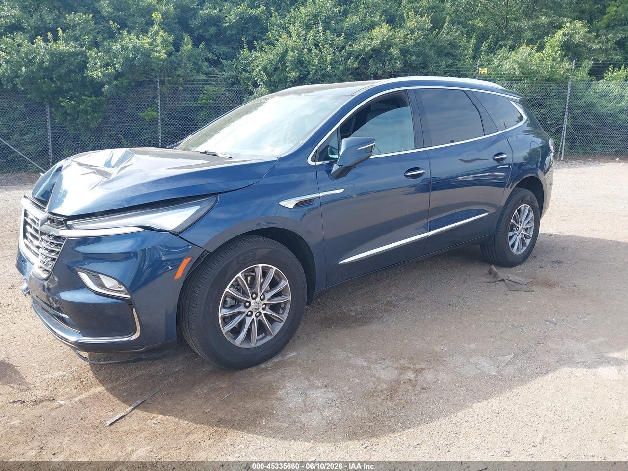 2024 BUICK ENCLAVE ESSENCE AWD · 2/11