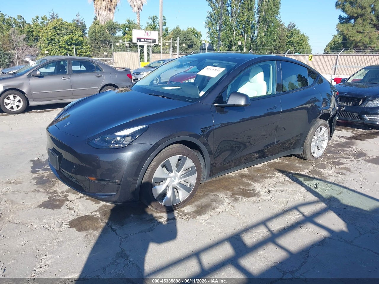 2024 TESLA MODEL Y LONG RANGE DUAL MOTOR ALL-WHEEL DRIVE · 2/11