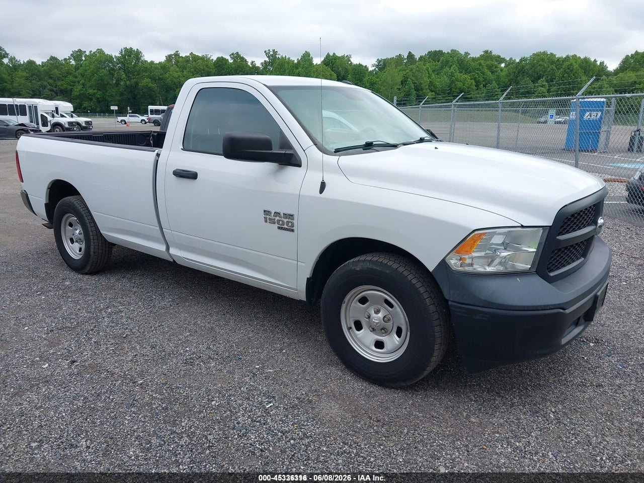 3C6JR6DG1KG****** · 2019 RAM 1500 CLASSIC TRADESMAN  4X2 8' BOX