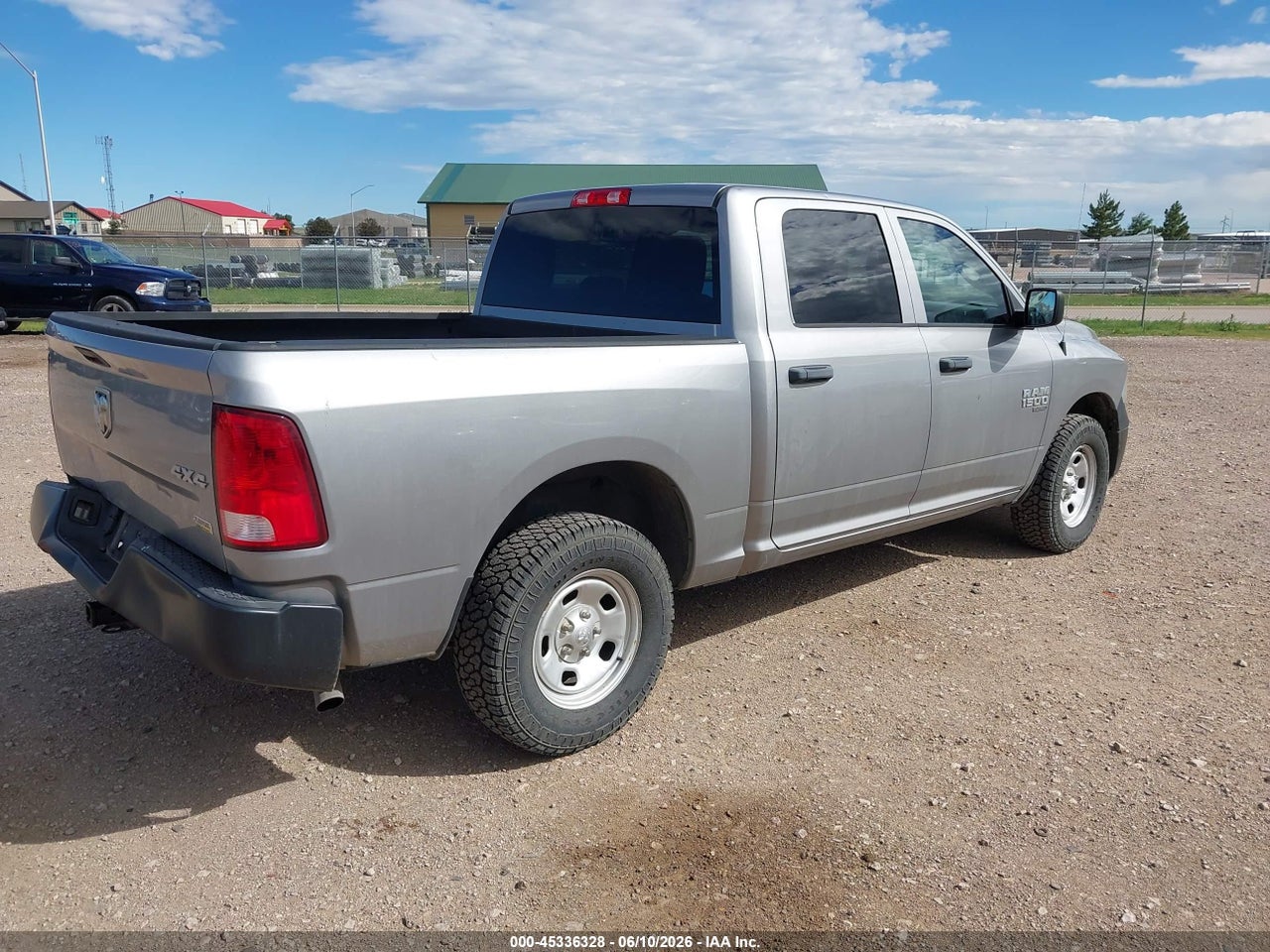 2019 RAM 1500 CLASSIC TRADESMAN  4X4 5'7 BOX · 4/11