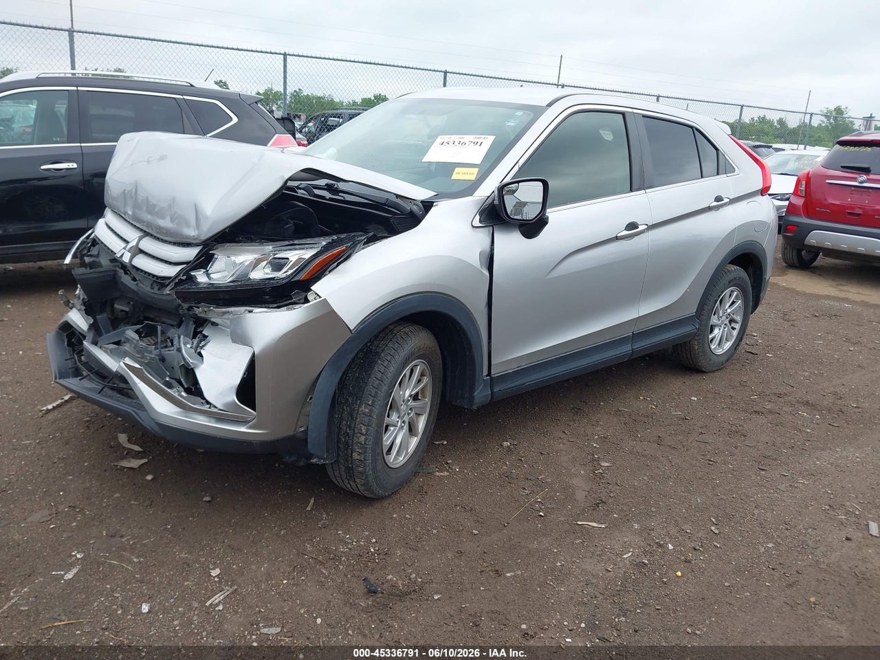 2019 MITSUBISHI ECLIPSE CROSS ES · 2/11