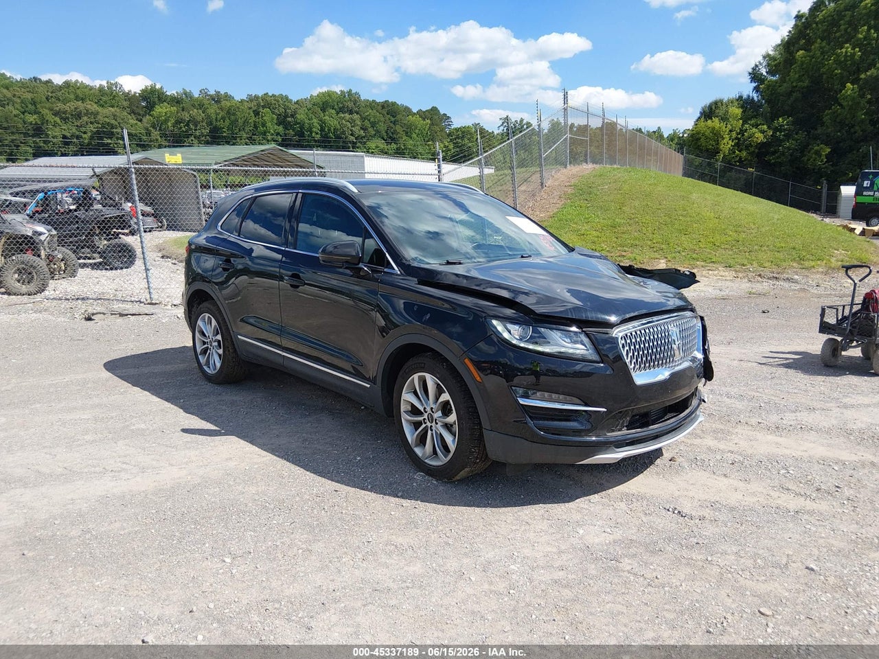 5LMCJ2C92KU****** · 2019 LINCOLN MKC SELECT