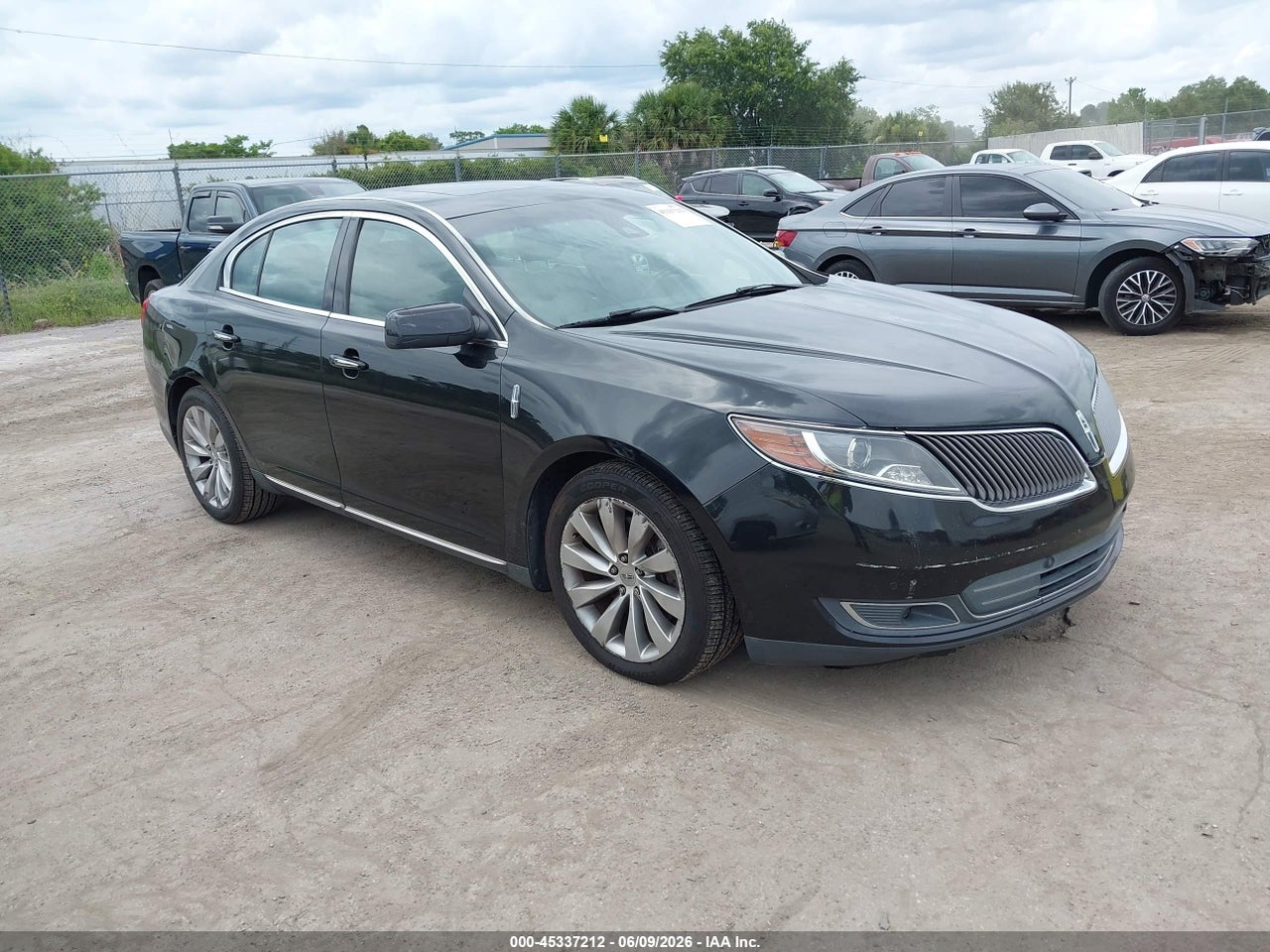 1LNHL9DK0EG****** · 2014 LINCOLN MKS