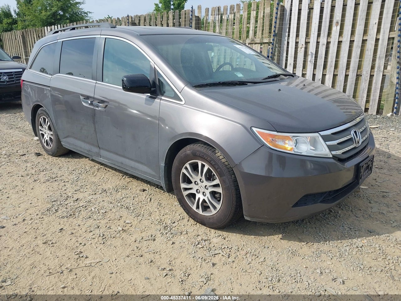 5FNRL5H66BB****** · 2011 HONDA ODYSSEY EX-L
