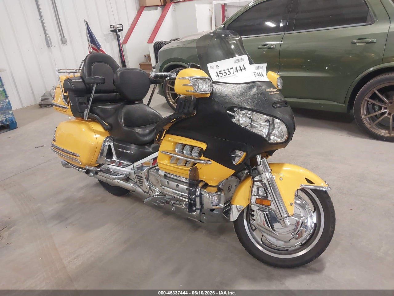 1HFSC470X5A****** · 2005 HONDA GL1800