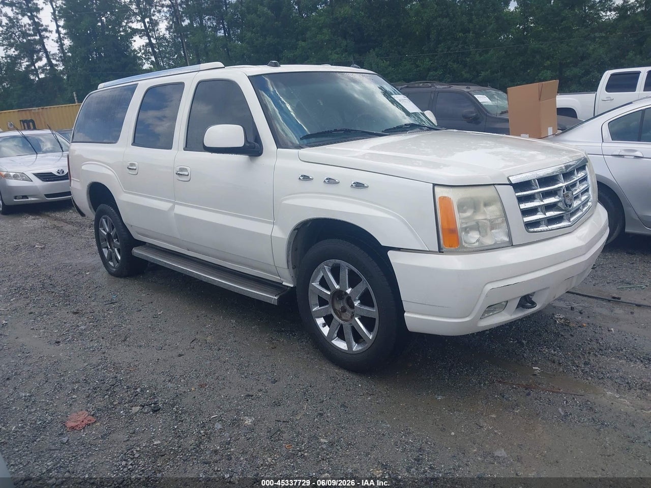 3GYFK66N05G****** · 2005 CADILLAC ESCALADE ESV PLATINUM EDITION