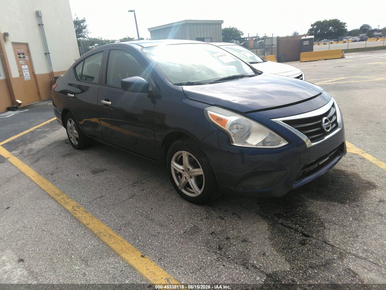3N1CN7AP2KL****** · 2019 NISSAN VERSA 1.6 SV