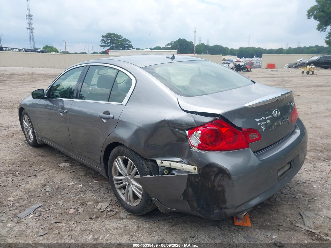 2013 INFINITI G37 JOURNEY · 6/11