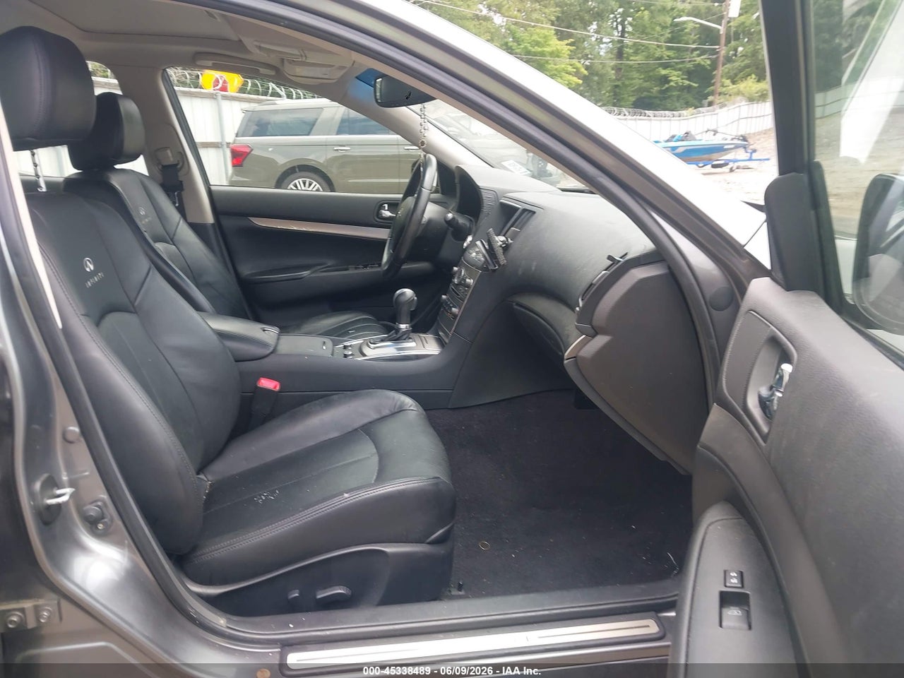 2013 INFINITI G37 JOURNEY · 5/11