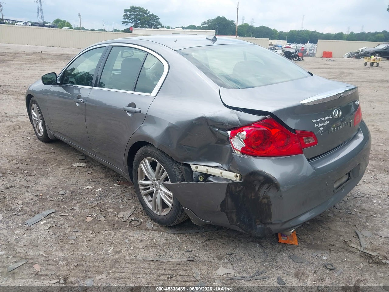 2013 INFINITI G37 JOURNEY · 3/11