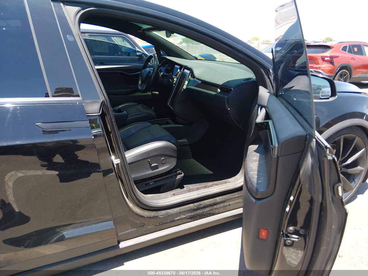 2018 TESLA MODEL X 100D/75D/P100D · 5/11