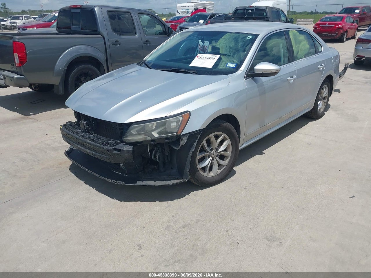 2017 VOLKSWAGEN PASSAT 1.8T S · 2/11