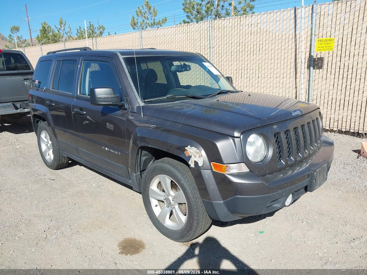 1C4NJRFBXFD****** · 2015 JEEP PATRIOT LATITUDE