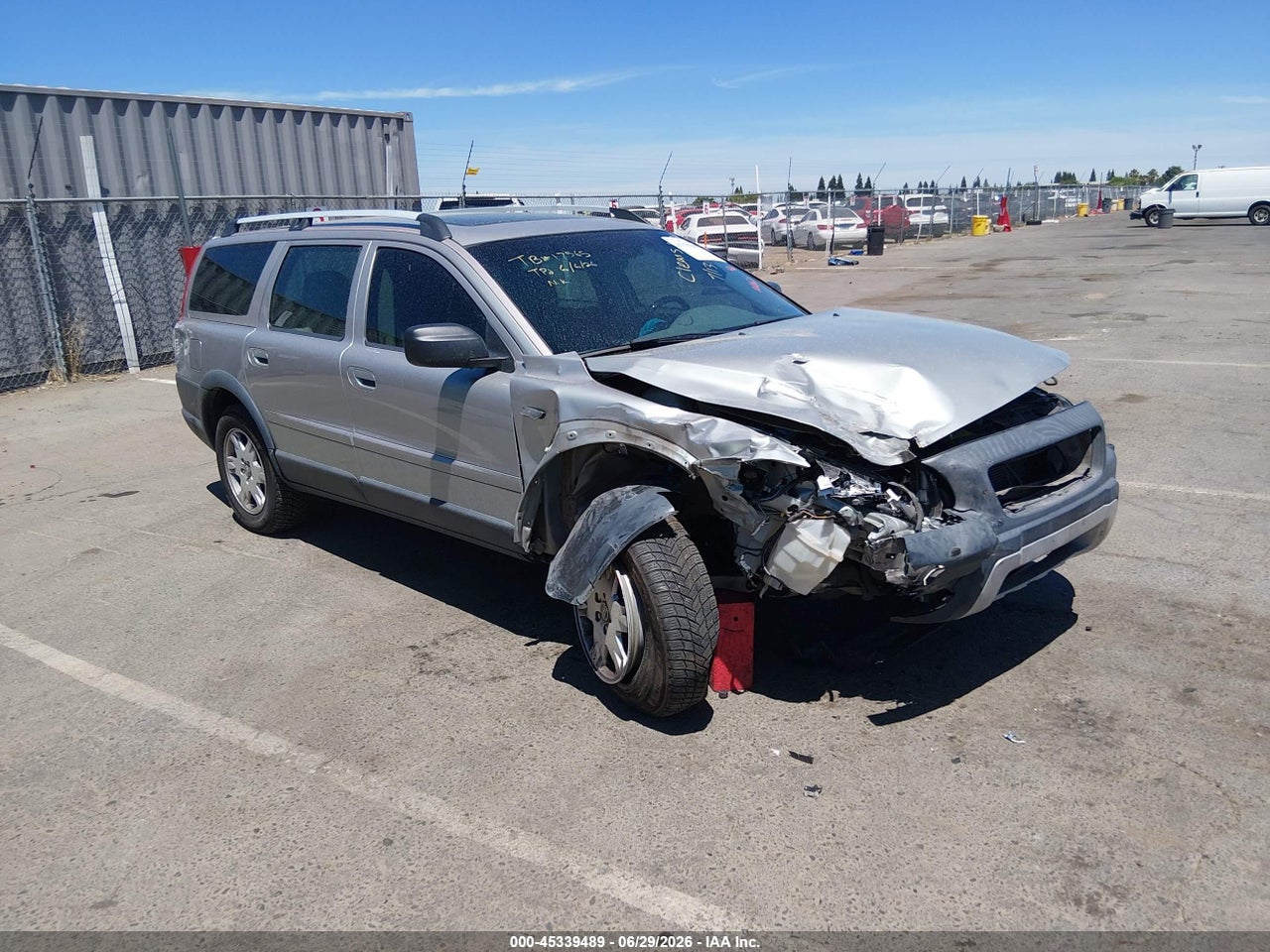 2005 VOLVO XC70 2.5T A AWD/2.5T A AWD SR