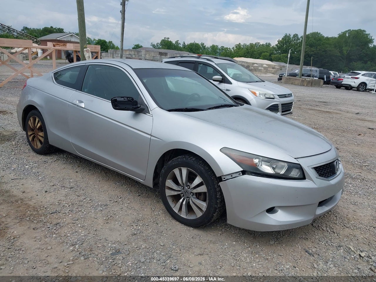 1HGCS12389A****** · 2009 HONDA ACCORD 2.4 LX-S