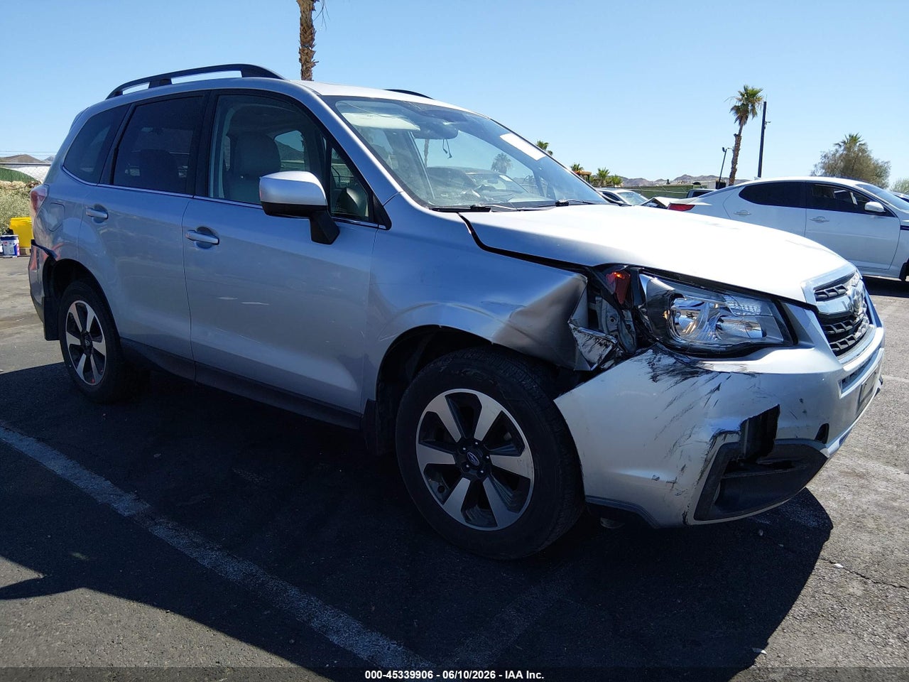 JF2SJAJC9JH****** · 2018 SUBARU FORESTER 2.5I LIMITED