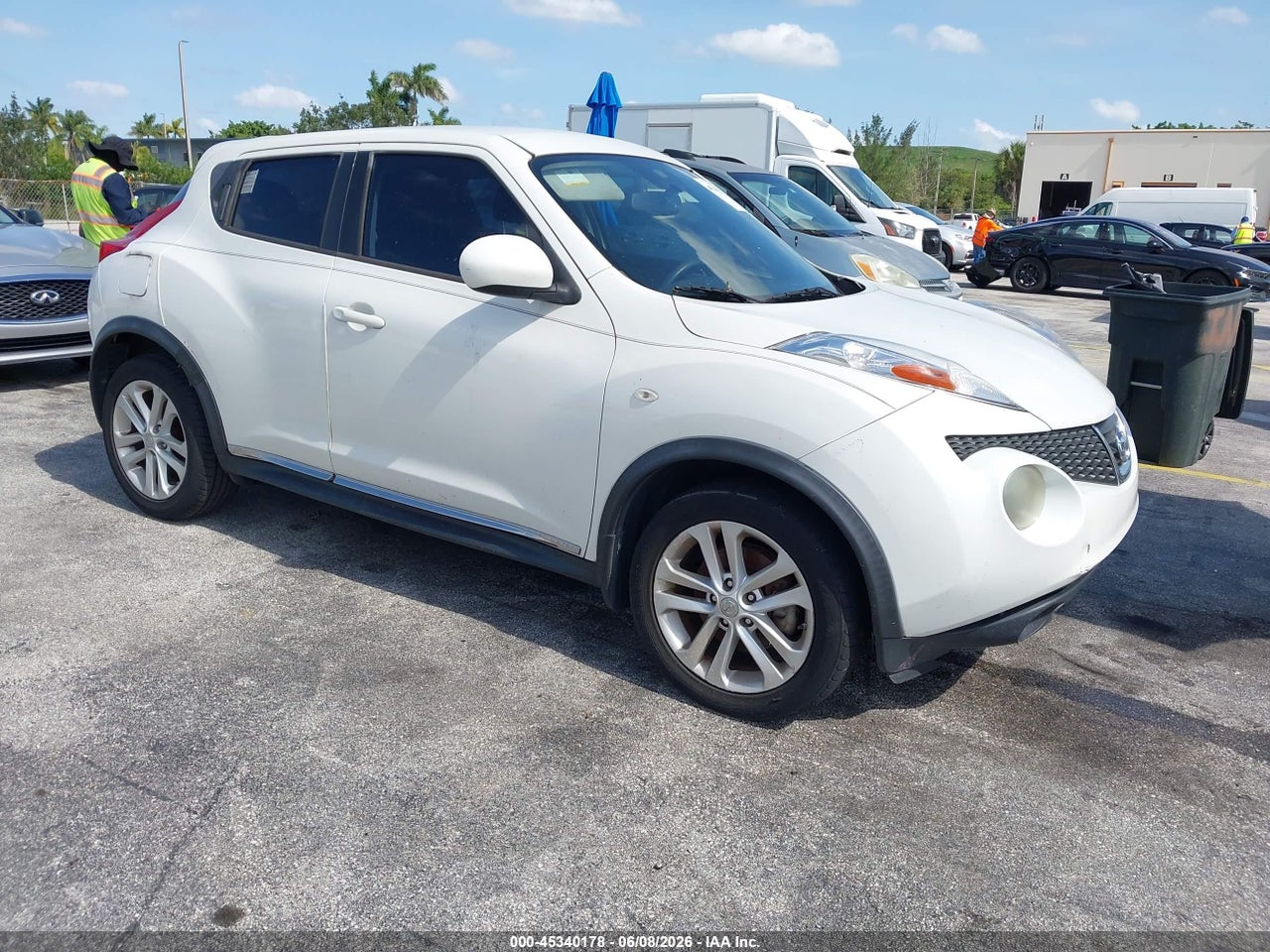 JN8AF5MRXET****** · 2014 NISSAN JUKE S