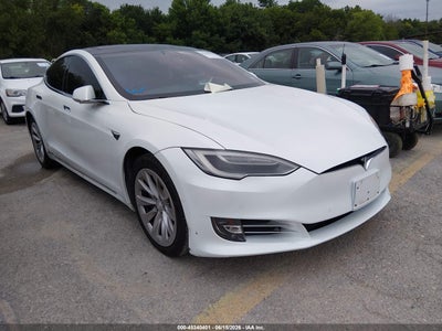 5YJSA1E15GF****** · 2016 TESLA MODEL S 60/70/75/85