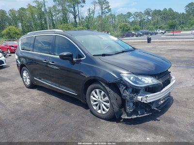 2C4RC1EG2JR****** · 2018 CHRYSLER PACIFICA TOURING L PLUS
