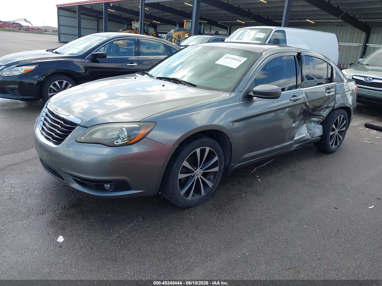 2013 CHRYSLER 200 TOURING · 2/11