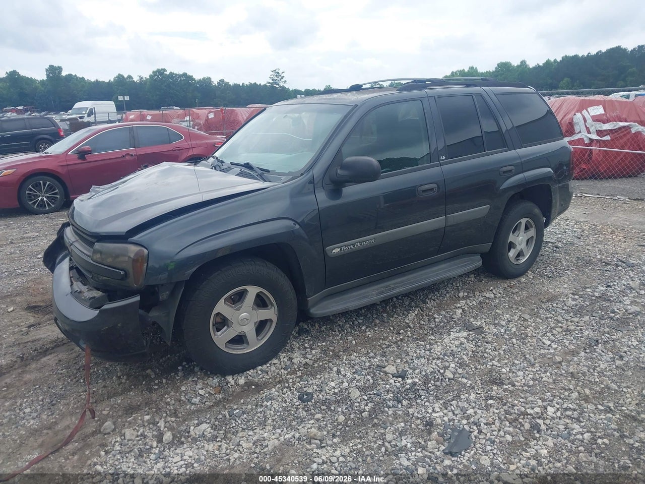 2004 CHEVROLET TRAILBLAZER LS · 2/11