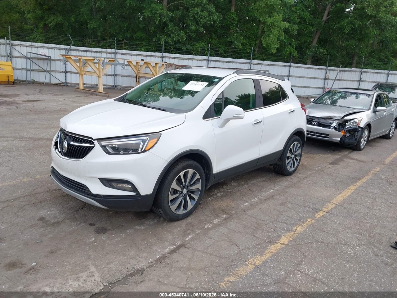 2020 BUICK ENCORE AWD ESSENCE · 2/11