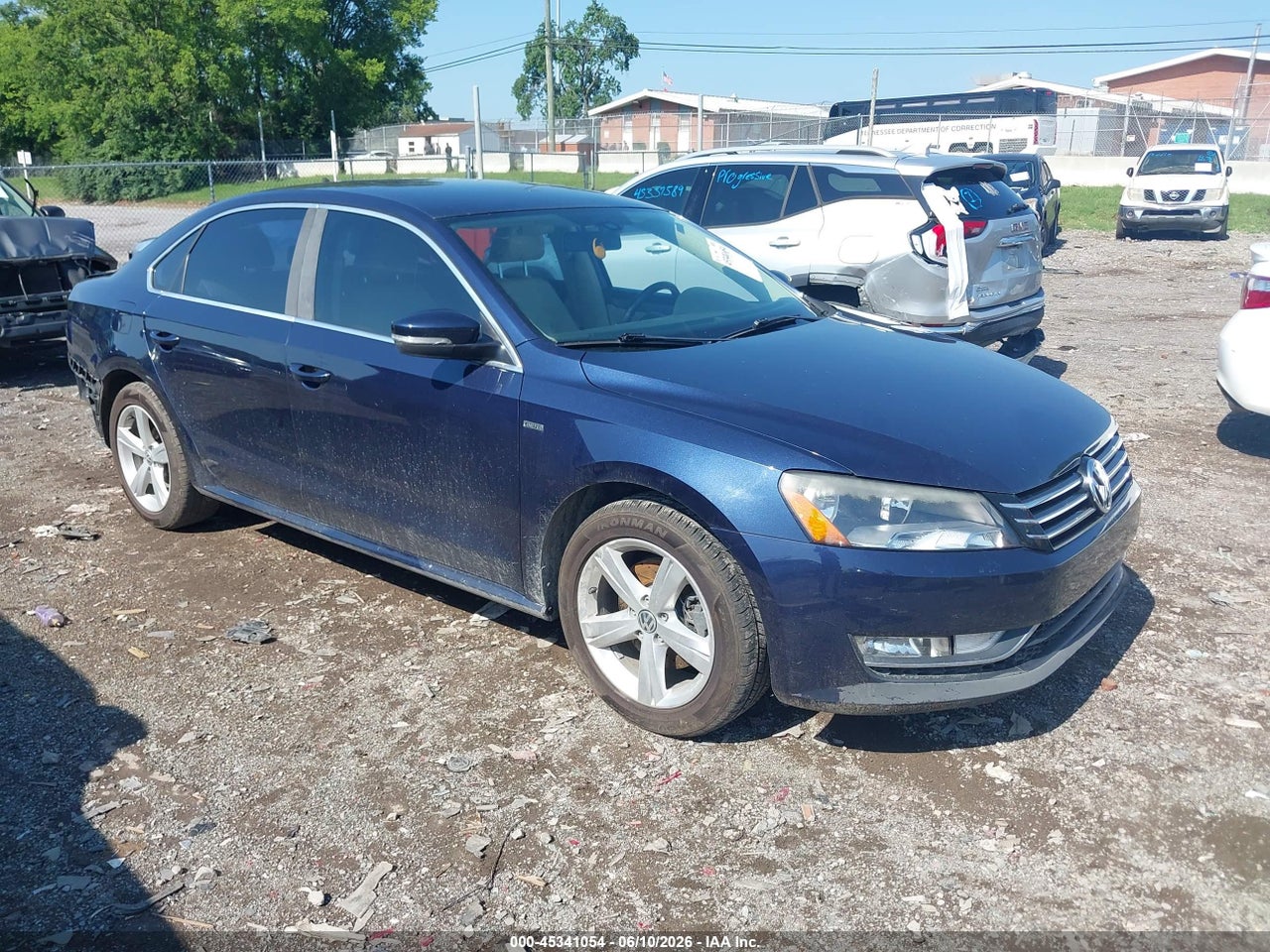 1VWAS7A38FC****** · 2015 VOLKSWAGEN PASSAT 1.8T LIMITED EDITION