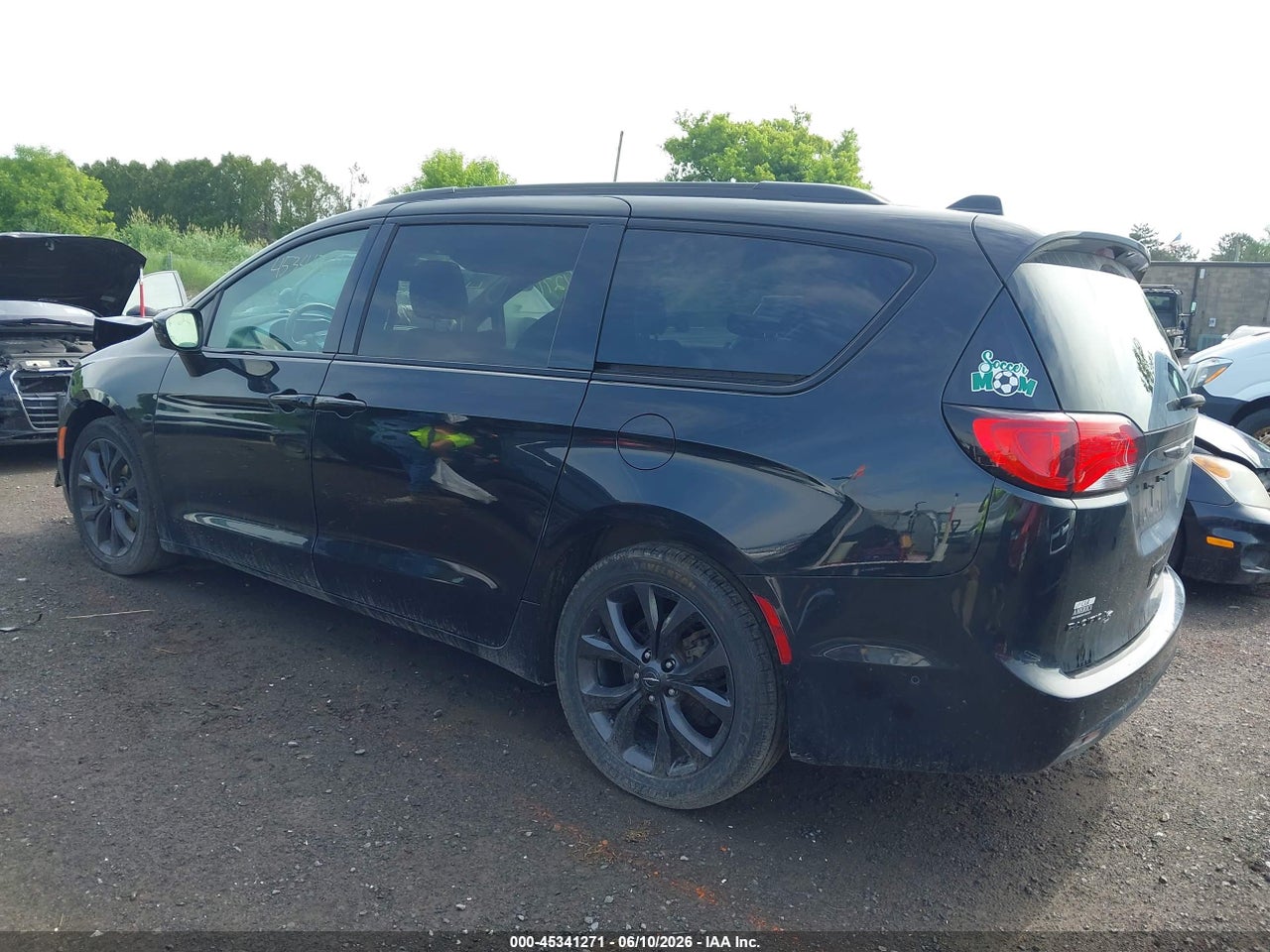 2019 CHRYSLER PACIFICA TOURING L PLUS · 3/11