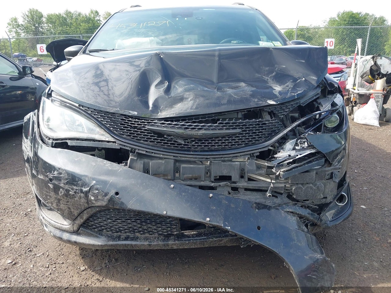 2019 CHRYSLER PACIFICA TOURING L PLUS · 6/11