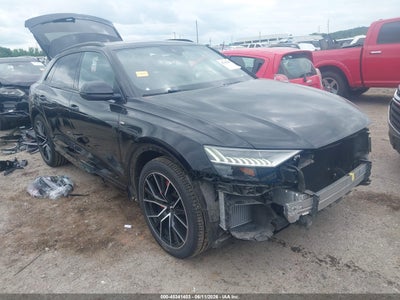 WA1FVAF16KD****** · 2019 AUDI Q8 55 PREMIUM