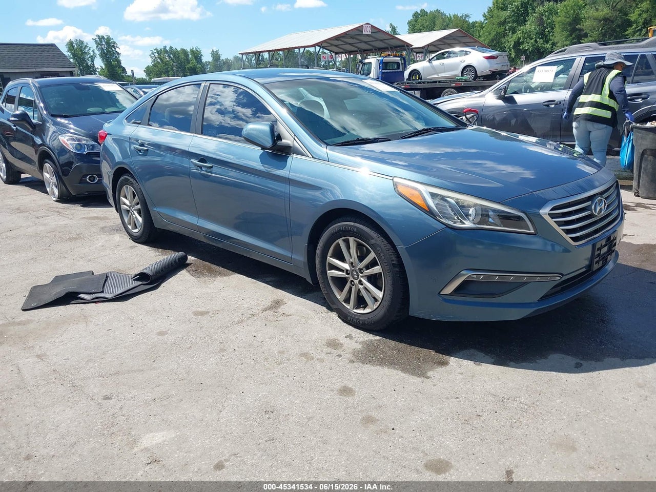 5NPE24AF3FH****** · 2015 HYUNDAI SONATA SE