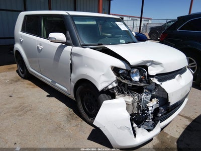 JTLZE4FEXEJ****** · 2014 SCION XB