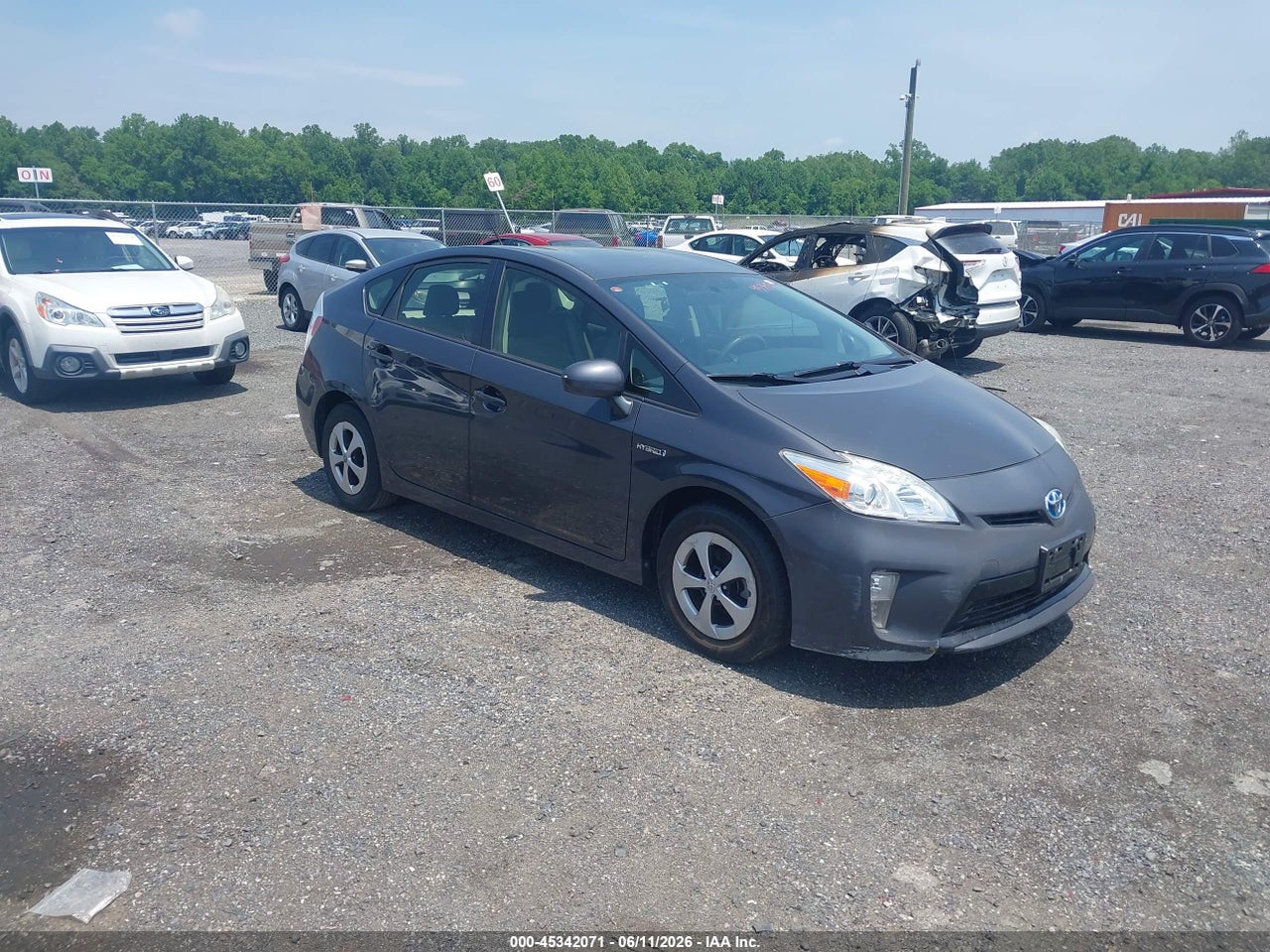 JTDKN3DU7F0****** · 2015 TOYOTA PRIUS TWO