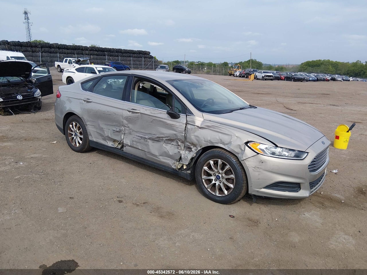 3FA6P0G77FR****** · 2015 FORD FUSION S