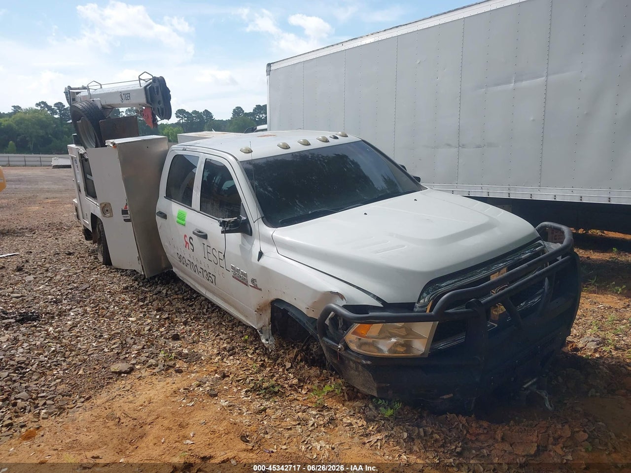 3C7WRMFL2HG****** · 2017 RAM 5500 CHASSIS TRADESMAN/SLT/LARAMIE