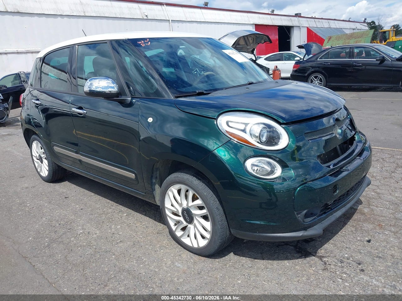 ZFBCFACH7FZ****** · 2015 FIAT 500L LOUNGE