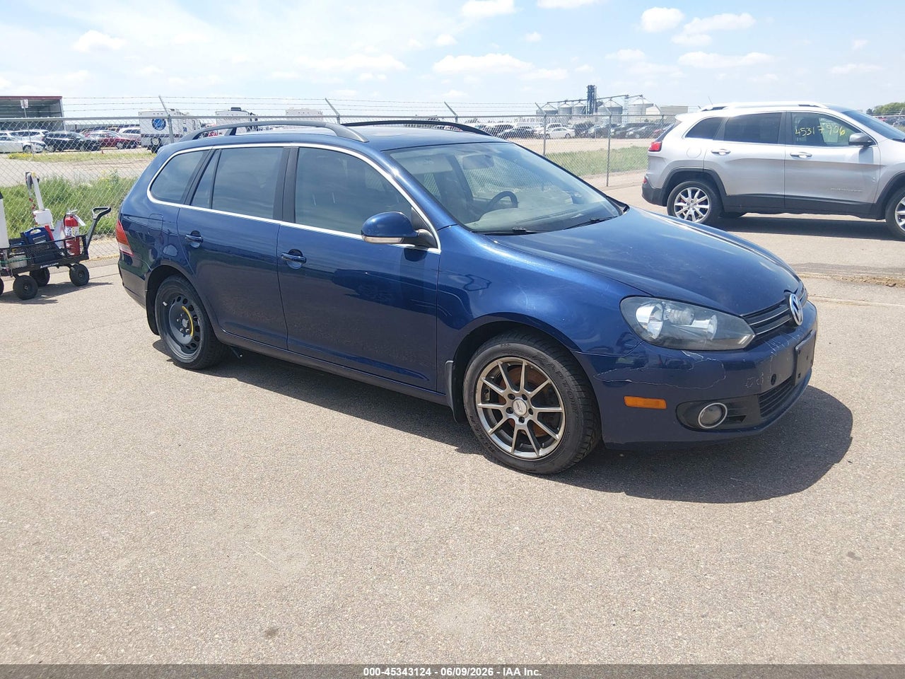 3VWPL7AJ0BM****** · 2011 VOLKSWAGEN JETTA SPORTWAGEN 2.0L TDI